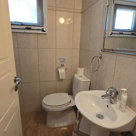 Dafni Malama Villa Paralimni