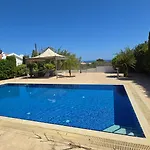 Dafni Malama Villa Paralimni